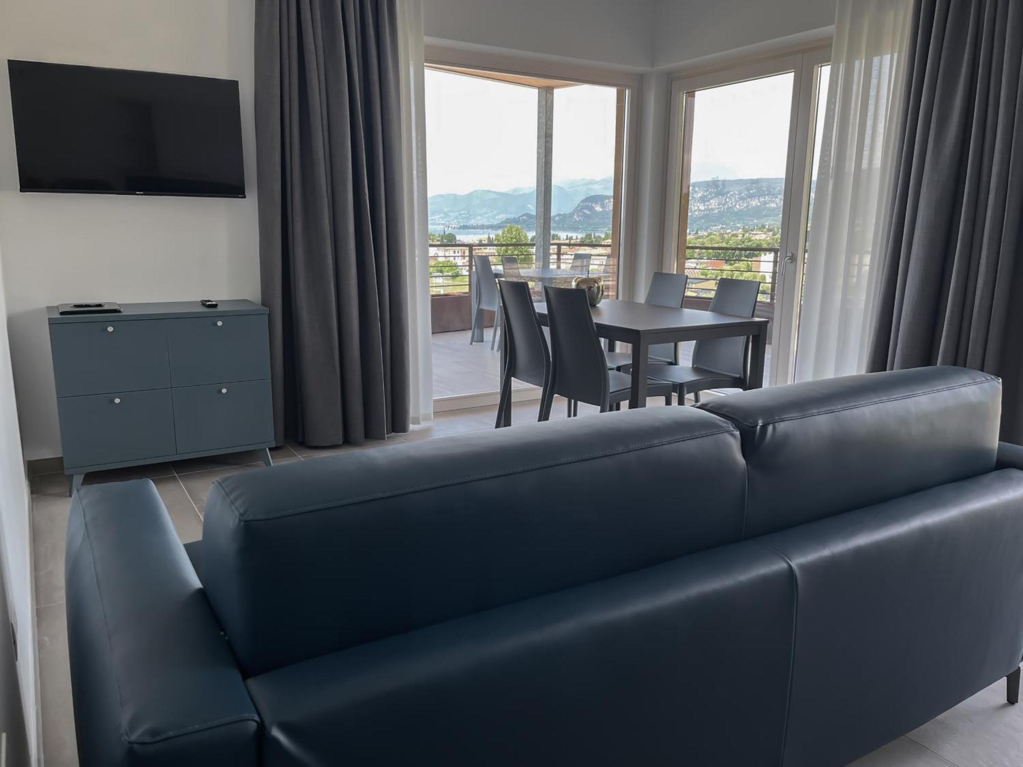 Apartments Monsurei, Lake View บาร์โดลิโน ภายนอก รูปภาพ