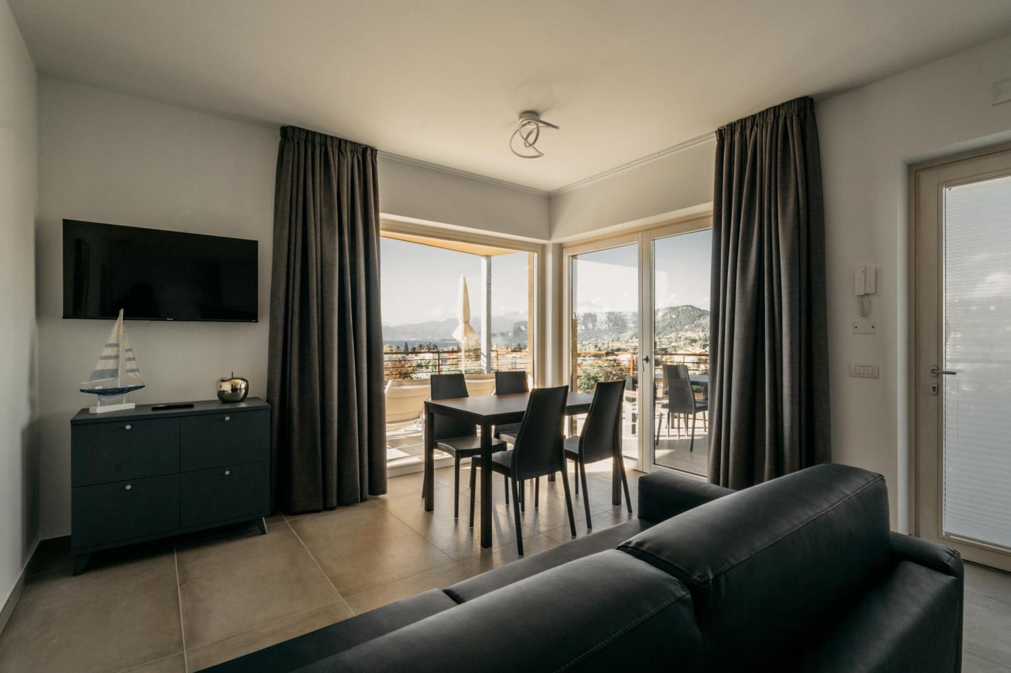 Apartments Monsurei, Lake View บาร์โดลิโน ภายนอก รูปภาพ