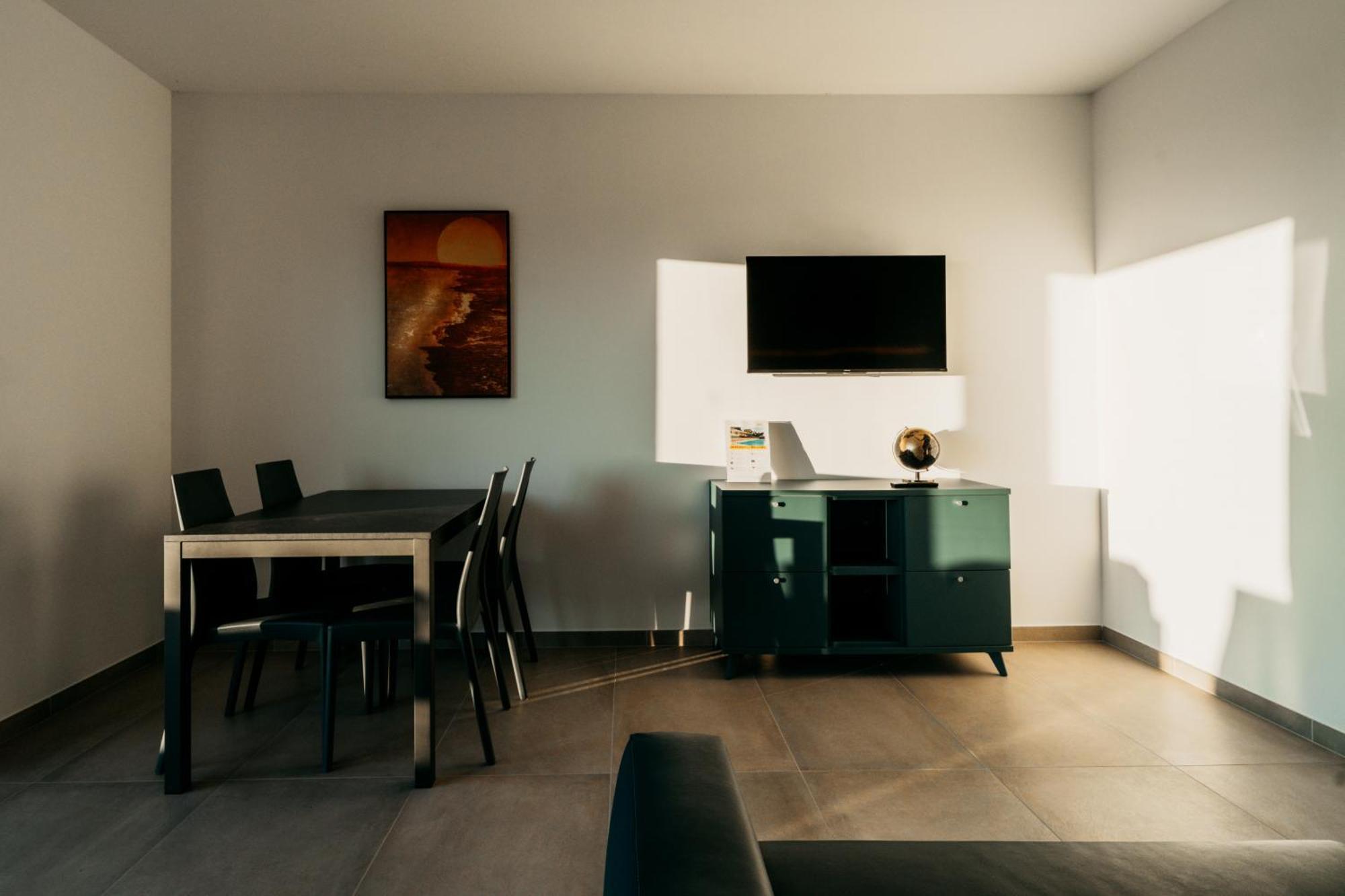 Apartments Monsurei, Lake View บาร์โดลิโน ภายนอก รูปภาพ